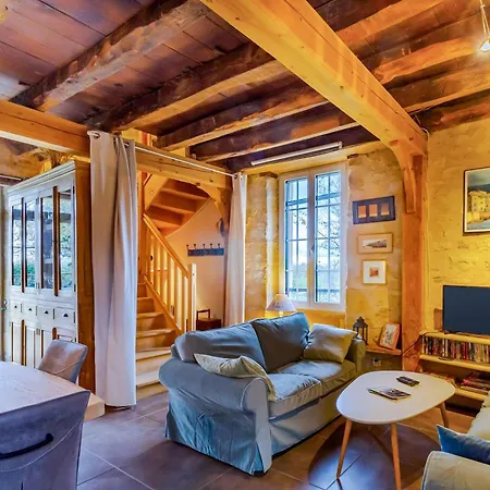 La Maison Des Deux Cantous Holiday home *
